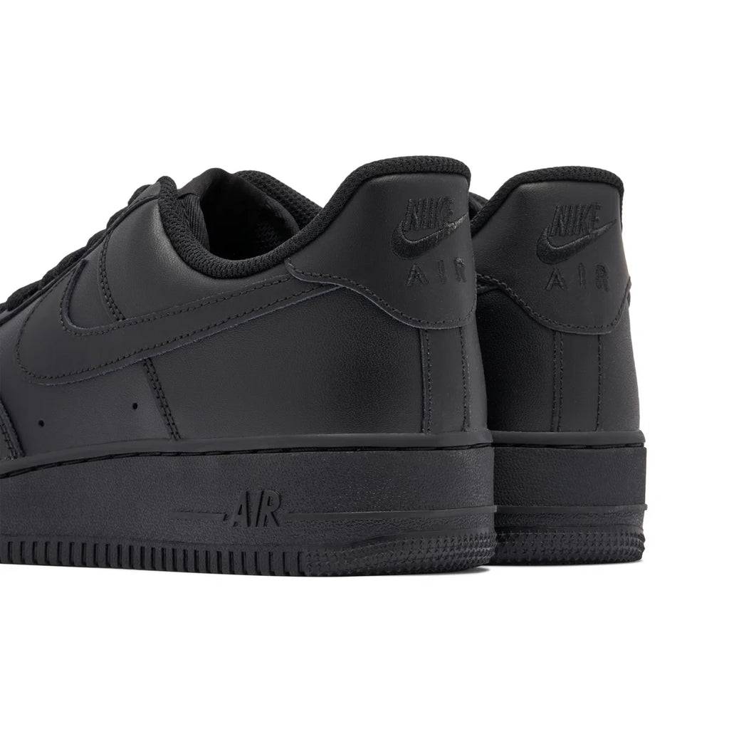 Nike Air Force 1 '07 Triple Black